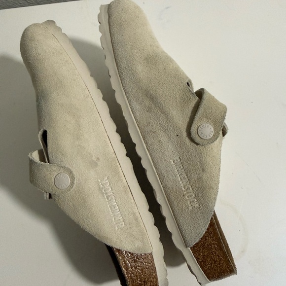 Birkenstock Light Tan Suede Slip-Ons - Picture 4 of 6